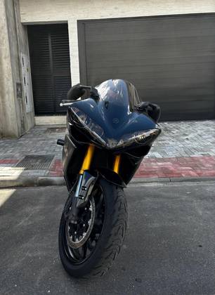 YAMAHA YZF R1 